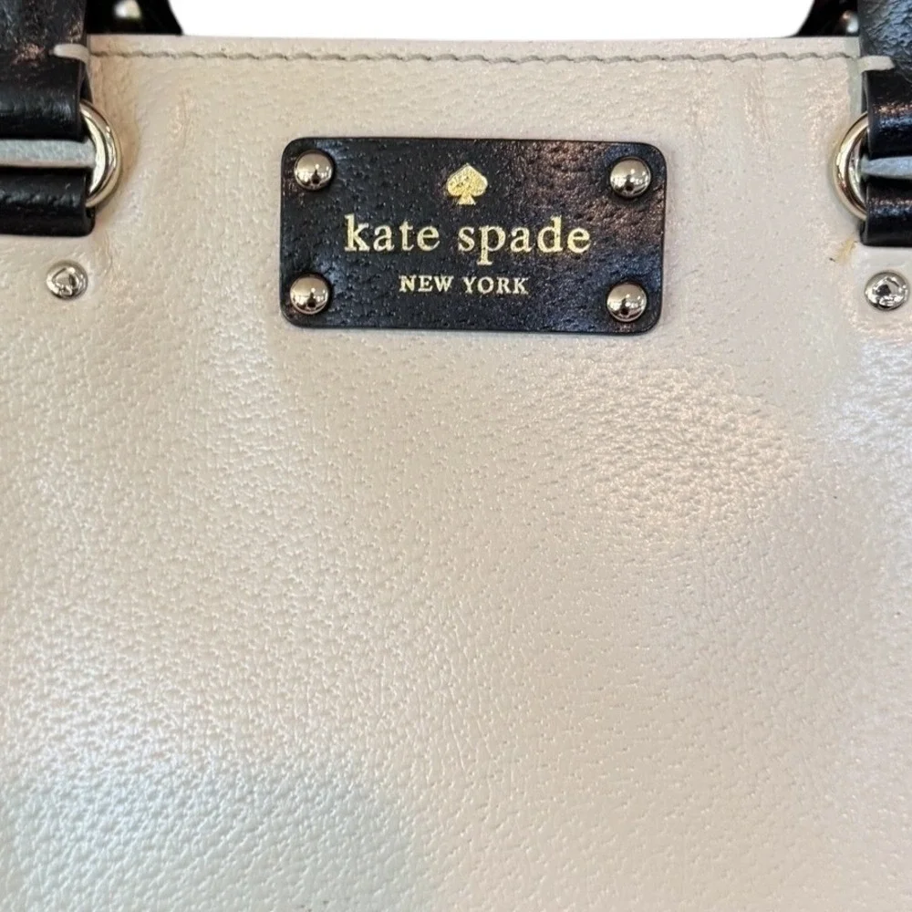 Kate Spade New York Shoulder Strap Black Cream Leather Bag Satchel Red Interior‎